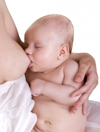 Aportul alimentar la copilul sanatos - alimentatia la san (naturala) - laptele matern